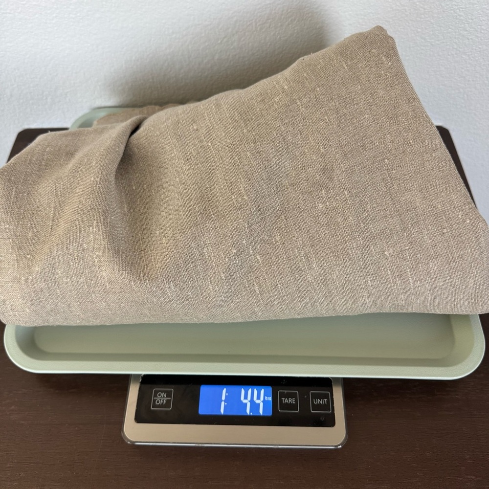 Oscar de la Renta Beige Midi Skirt - Elegant A-Line with Scalloped Hem - Picture 14 of 14